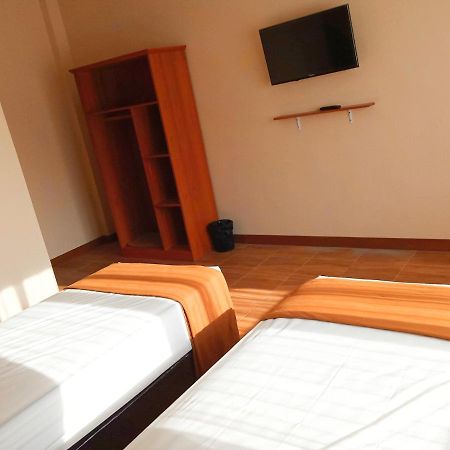 Bluefire Homestay Syariah Banyuwangi  Εξωτερικό φωτογραφία