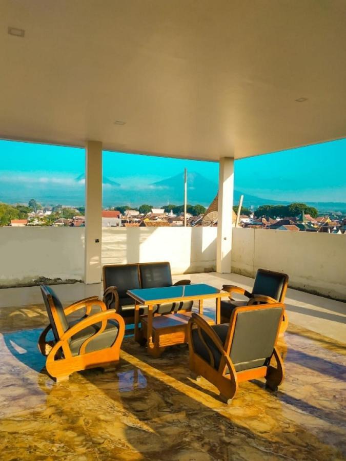 Bluefire Homestay Syariah Banyuwangi  Εξωτερικό φωτογραφία