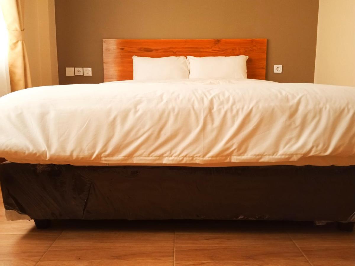 Bluefire Homestay Syariah Banyuwangi  Εξωτερικό φωτογραφία