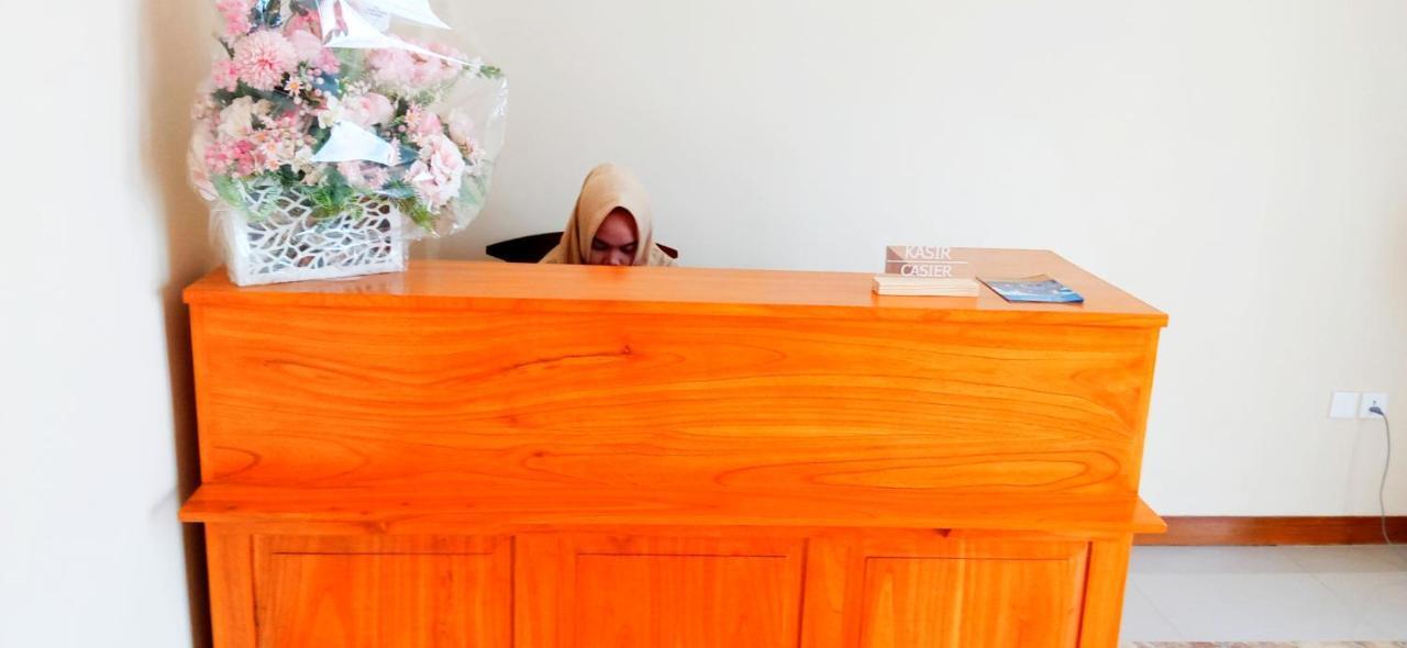 Bluefire Homestay Syariah Banyuwangi  Εξωτερικό φωτογραφία