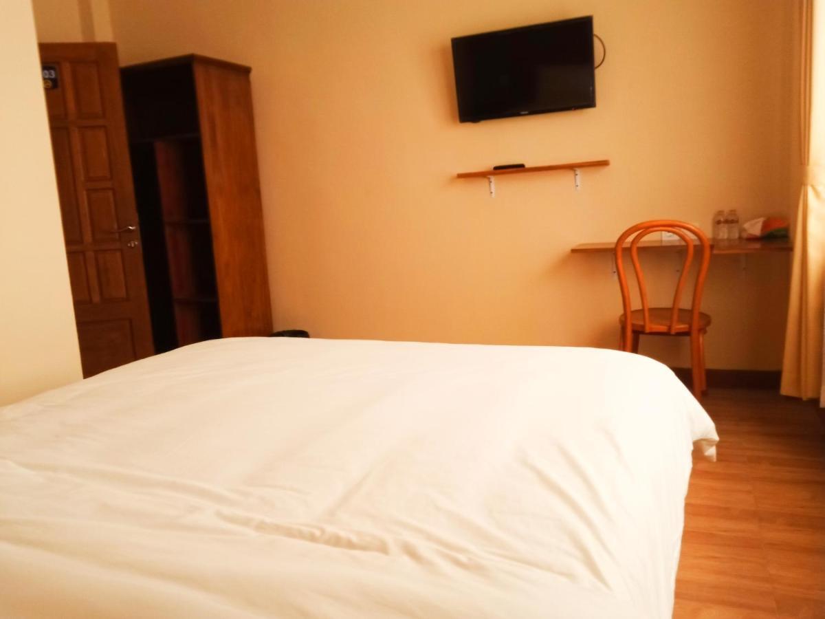Bluefire Homestay Syariah Banyuwangi  Εξωτερικό φωτογραφία
