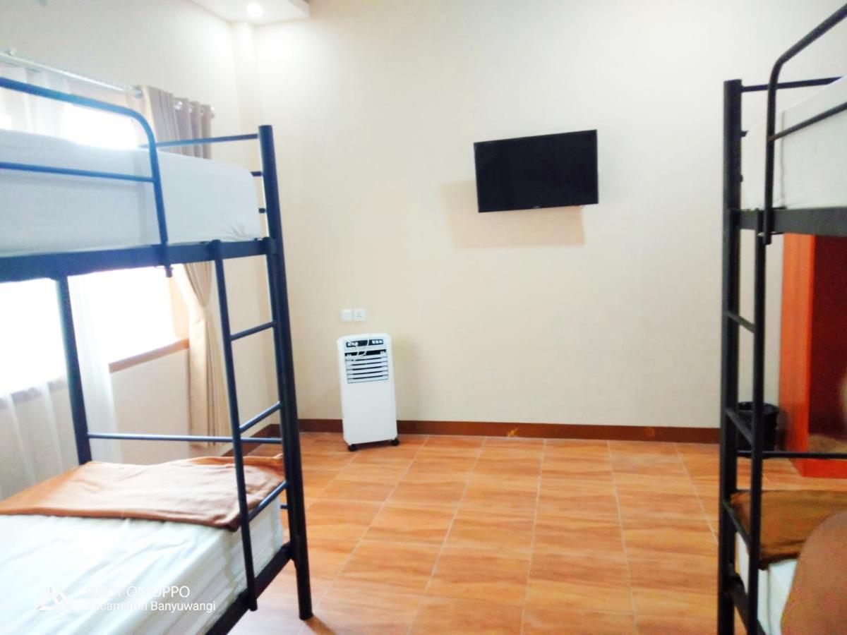 Bluefire Homestay Syariah Banyuwangi  Εξωτερικό φωτογραφία