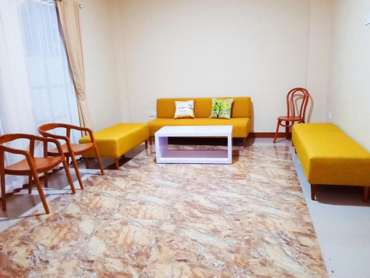 Bluefire Homestay Syariah Banyuwangi  Εξωτερικό φωτογραφία
